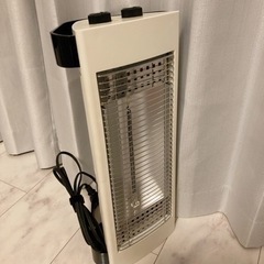 家電 季節、空調家電 遠赤外線ヒーターの画像