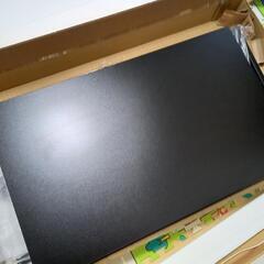 Amazonベーシック
パソコンデスク 昇降式 ブラック
 机の画像
