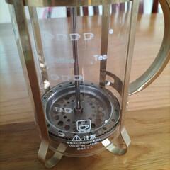 紅茶ティーサーバーの画像