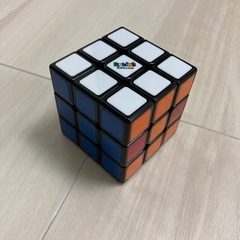 ルービックキューブの画像