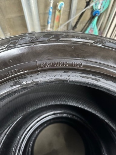 TOYOタイヤ R/T オールカントリー  
265/60R18