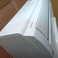 エアコン工事は安心の電気工事士にお任せ！高年式！大型14畳用！100V仕様！工事付き！保証付き！取り外し＋回収無料！ エアコン工事は安心の電気工事士にお任せ！高年式！大型14
