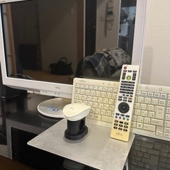 デスクトップパソコンFMVF77DDWの画像