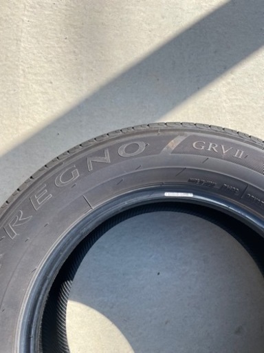 車のパーツ タイヤ、ホイール