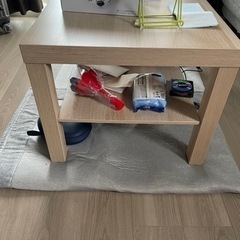 IKEAテーブル