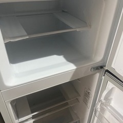 新品未使用！！Hisense 2ドア冷凍冷蔵庫　120L  の画像