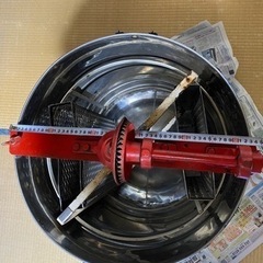 【値引きしました】養蜂用遠心分離機の画像