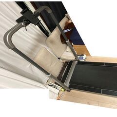 KingSmith WalkingPad R2 ルームランナー ウォーキングマシン ランニングマシン スミスマシン 120分走行 電動 ルームランナー 家庭用 電動 静音 トレッドミル キングスミス ジョギングマシン 組み立て不要 折り畳みタイプ省スペース 薄型 R2の画像