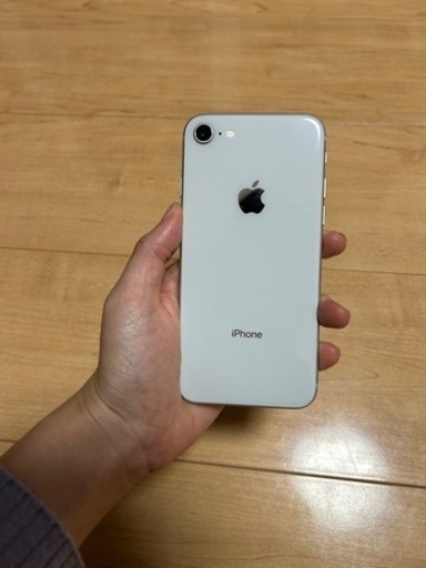 携帯電話/スマホ 携帯アクセサリー　iPhone8 白