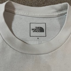 ノースフェイス　ロンTシャツ　ホワイトの画像