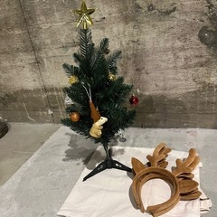 クリスマスツリー　トナカイのカチューシャ4つ　　