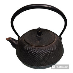 (中古)南部鉄器 急須 鉄瓶 岩鋳（ご予約済）