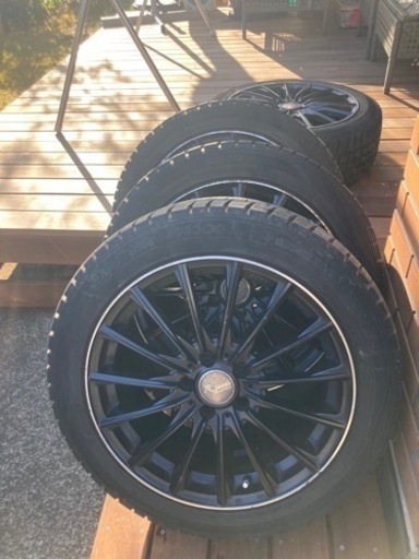 車のパーツ タイヤ、ホイール