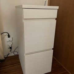 [美品]ニトリ キャビネット　の画像