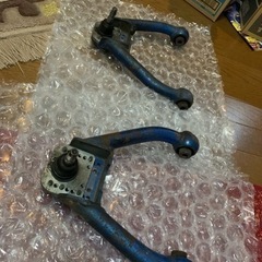 フロントアッパーアームの中古が安い！激安で譲ります・無料で