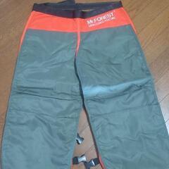 チェーンソー防護服　Mサイズ Mr.FOREST