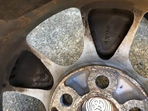 車のパーツ タイヤ、ホイール