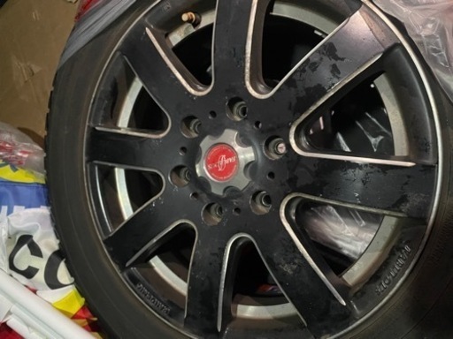 車のパーツ タイヤ、ホイール