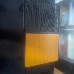 キャンプ用品、テーブルの画像