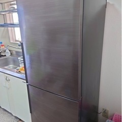 家電 キッチン家電 冷蔵庫(取引中)