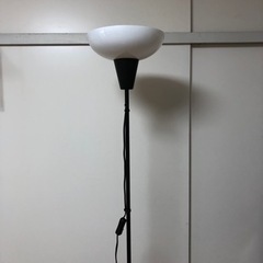 IKEAのスタンドライト（美品）