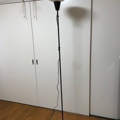 IKEAのスタンドライト（美品）の画像