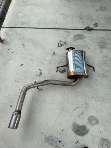 60ボクシーマフラー