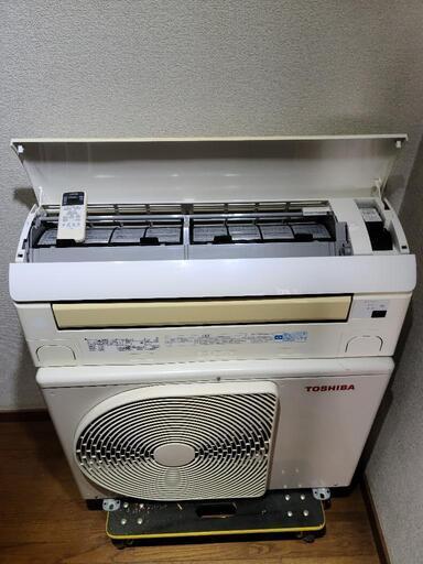 交渉成立ありがとうございました☆最終値下げ☆中古稼働品♫東芝ルームエアコン（18畳）単相200です