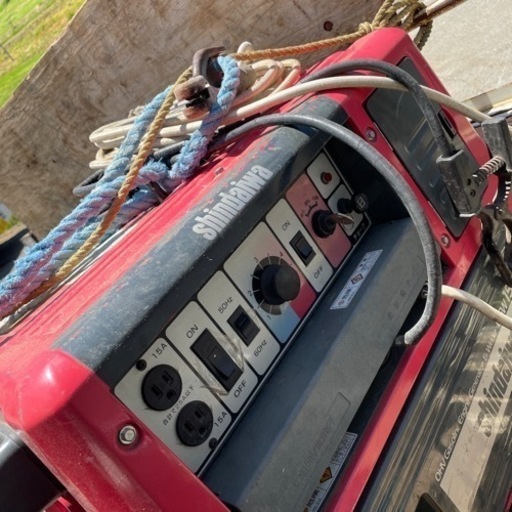 防音型エンジン発電機兼用溶接機