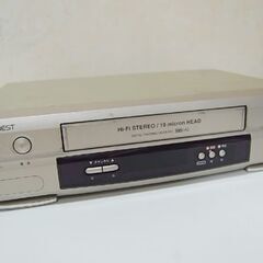 ベスト電器 ビデオデッキ BVSH1 2001年製 ゴールド系 再生確認済み VHS BEST    札幌市 清田区 平岡の画像