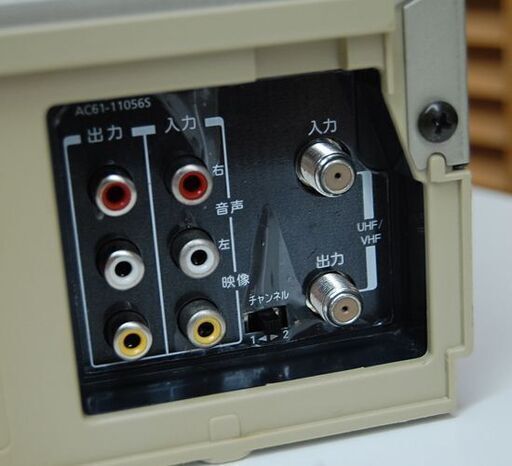 ベスト電器 ビデオデッキ BVSH1 2001年製 ゴールド系 再生確認済み VHS BEST    札幌市 清田区 平岡