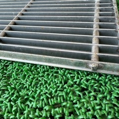 ステンレスグレーチング 20cm×46.5cm 細目6mmの画像