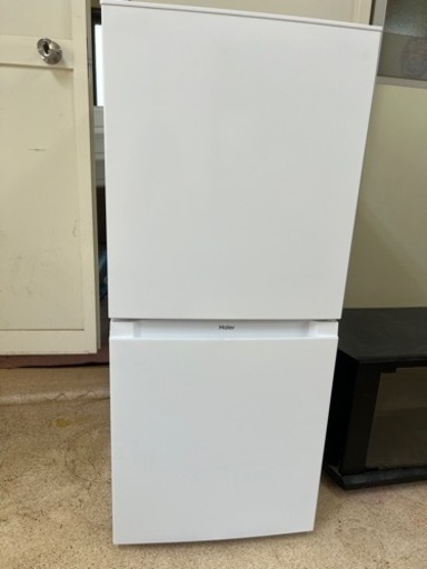 値下げ投稿中につき受付停止中『2022年製 Haier ノンフロン冷凍冷蔵庫』 美品！