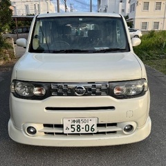 日産キューブ
