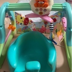 育児用品（メリー【うちの赤ちゃん世界一】とバンボ）