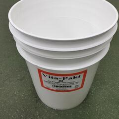 ペール缶（プラスチック製）⑥