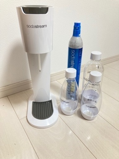 ソーダストリーム　　　新品ガス付