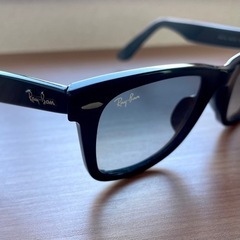 【Ray Ban】サングラス・ジッポ・トレーディングカード等まとめ売りの画像