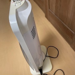 家電 季節、空調家電 遠赤外線ヒーターの画像