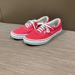 ［ VANS / ヴァンズ ］👟 赤 ，スニーカーの画像
