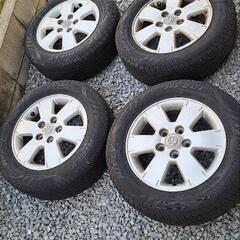 タイヤほぼ新品 トヨタ ノア 純正ホイール付き タイヤ 15イン...