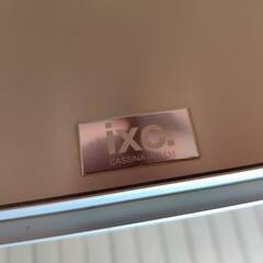 【愛品倶楽部柏店】Cassina IXC. ダイニングテーブル AIR FRAMEの画像