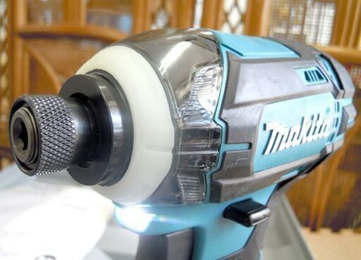 マキタ 充電式インパクトドライバ TD149DRFX バッテリー2個 充電器セット 18V 3.0Ah makita 札幌市北区屯田