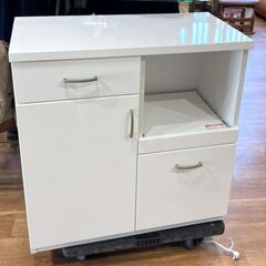 美品！定価18000円　ニトリ キッチンボード 幅80cm ホワ...