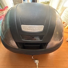 GIVI リアボックスE370NTD未塗装ブラック