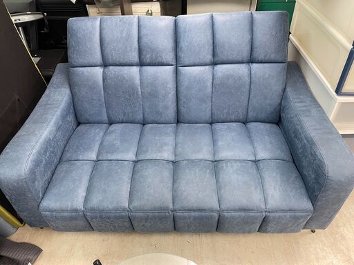 二人掛けソファー　スエード　背もたれ上部角度調整可能　幅147　奥行86　座面までの高さ37