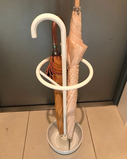 IKEA イケア 白の傘立て（アンブレラスタンド） (tammy) 西長堀の