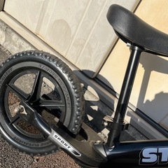 ストライダー　STRIDER SPORT 黒の画像