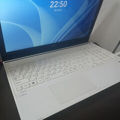 NEC白　高性能Core i7搭載 高速SSD480G　メモリ大...
