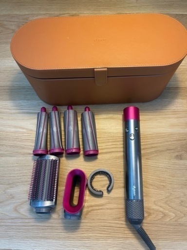 Dyson ダイソン　エアラップ　ドライヤー　HS01